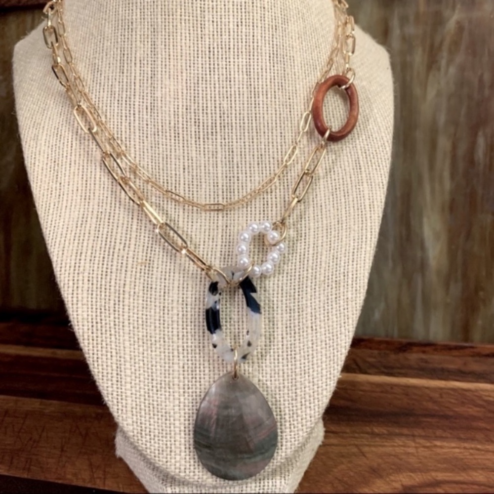 Teardrop Abalone Oval Wood Celluloid Acetate Pearl Link Double Layered Necklace